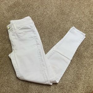 AE White Jeggings